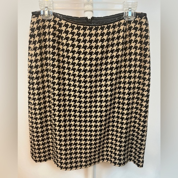 Talbots Yellow and Black Skirt Knee Length Skirt with Lining Size 8 - Picture 4 of 8